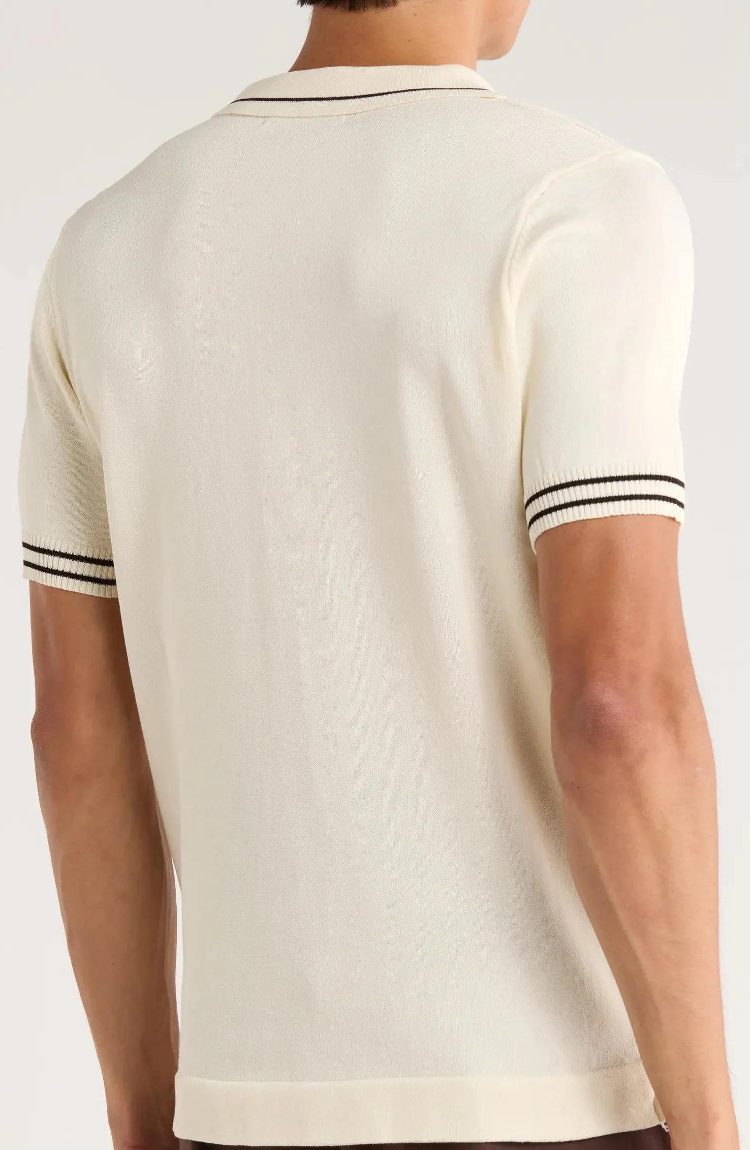 TRNS-547 Tipped Diamond Knit Short Sleeve Sweater - Image 3